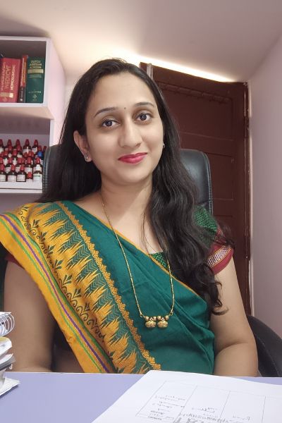 Dr. Kavita Savant – Trinity Homeopathy Clinic Bangalore